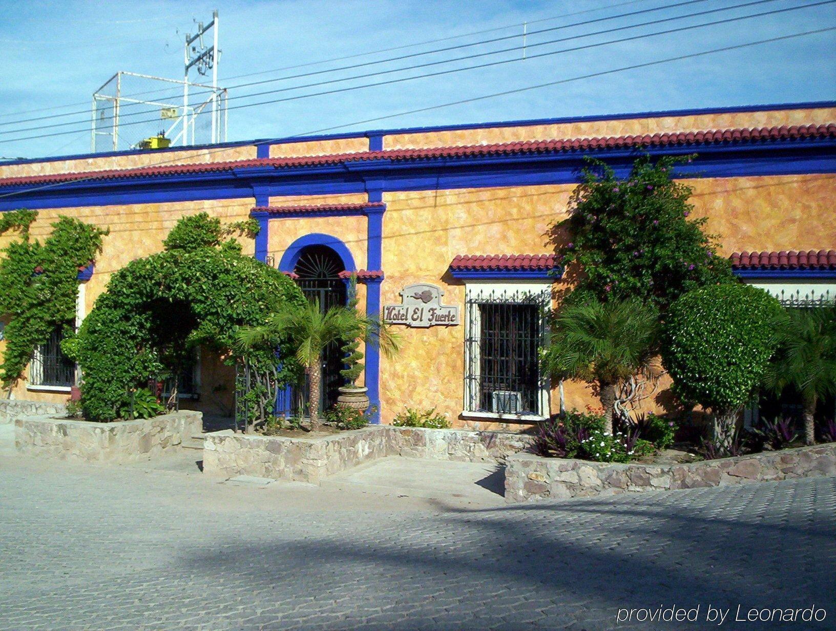Hotel Эль-Фуэрте Экстерьер фото